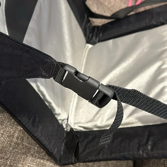 Atlanta Braves Portable Back‎ Support Stadium Seat Cushion Adjustable Removable - Picture 7 of 11